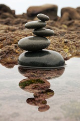 Landart Zen, Balance mit Spiegelung