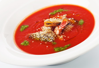 Tomato soup with seafood