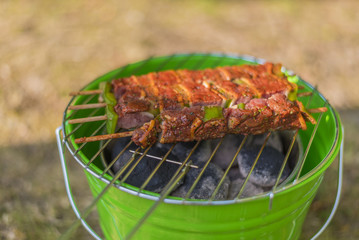 brochettes on barbecue