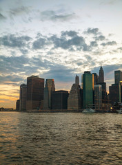 Fototapeta na wymiar New York City skyscrapers in the evening