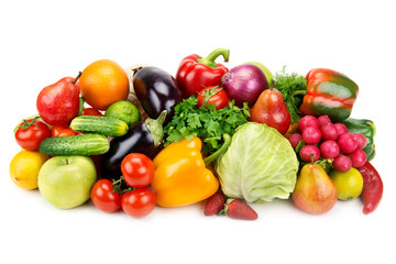 Fototapeta na wymiar set of fruits and vegetables isolated on white background