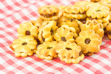 Cookies pineapple filling