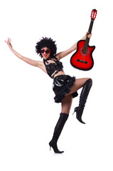 Obraz premium Woman with afro wig with guitar