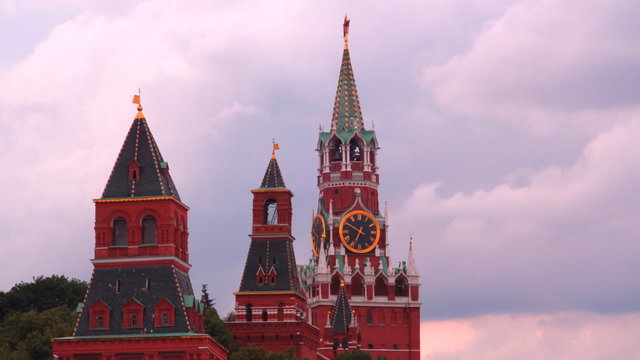 cloudy Moscow kremlin time lapse