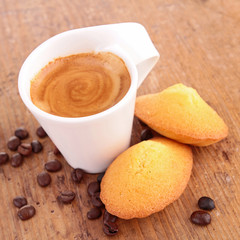 coffee and madeleine