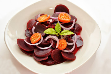 Marinaded Beet Salad with Basil