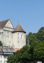 Fototapeta na wymiar Tap wieża, okrągła wieża w Porrentruy, Jura, Szwajcaria