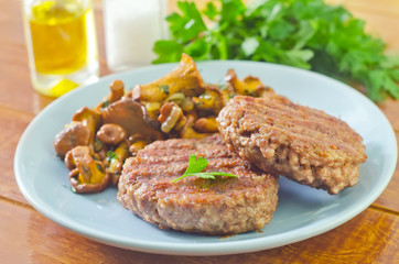 burgers with fried mushrooms