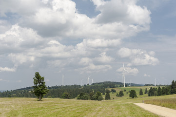 Obraz premium Mont Soleil, Wind- und Sonnenkrafwerke, Jura, Schweiz