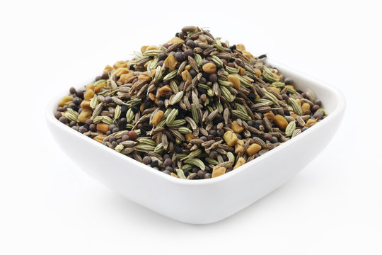 Spices for Panch Phoron in Square Bowl