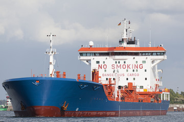 Tanker auf dem Nord-Ostsee-Kanal in Kiel,Deutschland