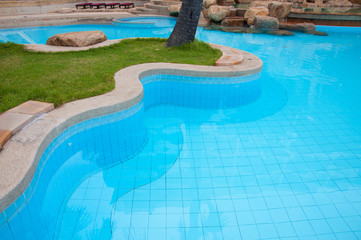 Fototapeta na wymiar blue swimming pool