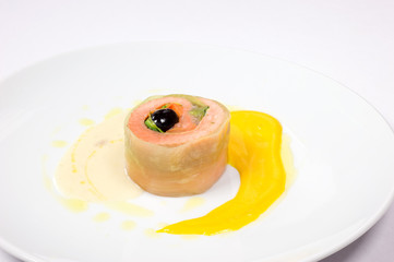 fetta di rotolo di salmone