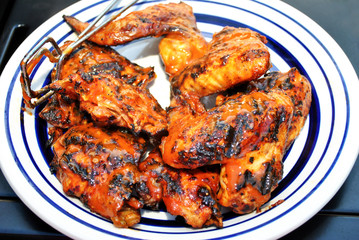 Tasty Picnic Chicken Wings