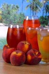 Succo alla pesca gialla