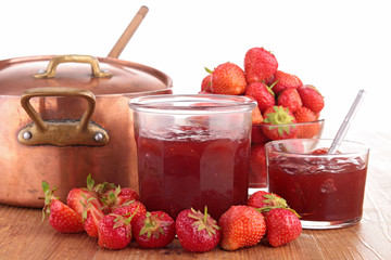 strawberry jam, wicker basket and casserole