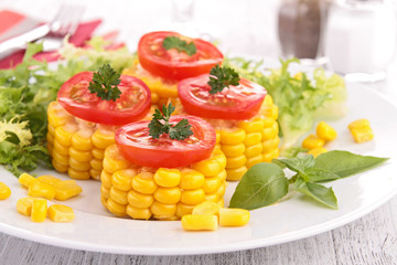 corn and tomato © M.studio