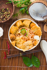 Hot and spicy Singapore Curry Noodle