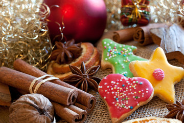 süße weihnachtsbäckerei
