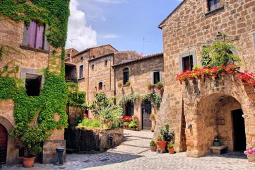 Photo sur Plexiglas Toscane Coin pittoresque d& 39 une ville pittoresque de colline en Italie