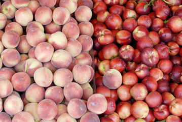 Yummy pile of apples for sale in a market stall