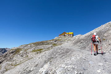 Trekking in alta montagna - Rif. V° Alpini - Val Zebrù
