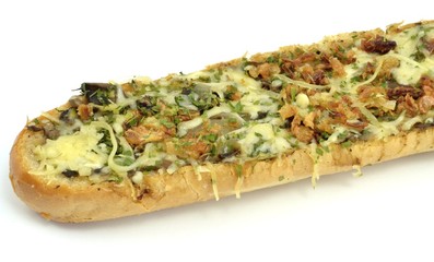 zapiekanka z pieczarkami