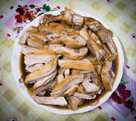 Pot-stewed duck