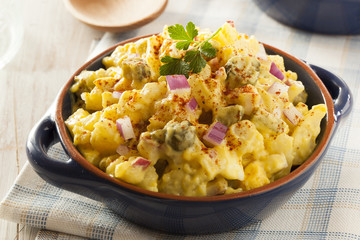 Homemade Yellow Potato Salad