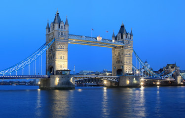 Fototapeta na wymiar Tower Bridge in London, UK at night