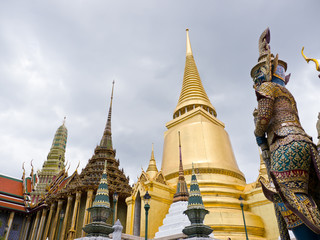 Fototapeta premium Temple of the Emerald Buddha