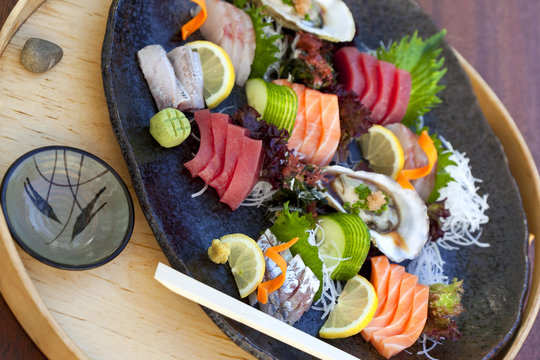 Cru, japonais, poisson, sushi, salade, frais, entrée