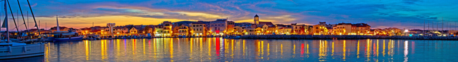 Obraz premium Vodice waterfront colorfu evening panorama