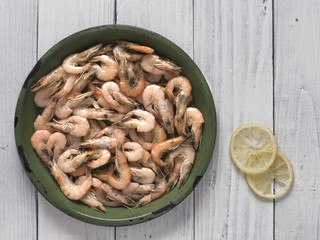 cooked shrimps