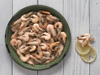 cooked shrimps