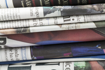 Giornali, Informazione