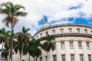 Fototapeta na wymiar Capitol in Havanna