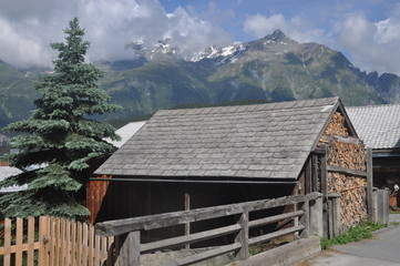 Fototapeta na wymiar Schuppen Nauders, Tyrol