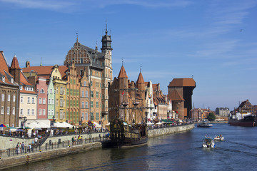 Fototapeta na wymiar Stare miasto w Gdańsku