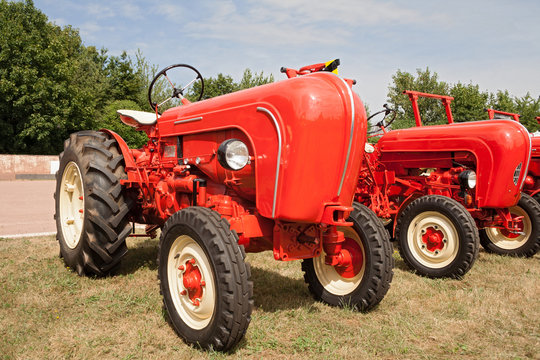 Traktor Oldtimer