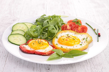 fried egg on bell pepper
