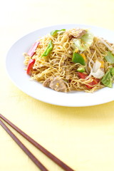 chinese stir-fried noodles