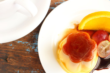 Caramel custard - pudding