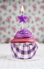 Purple cupcake