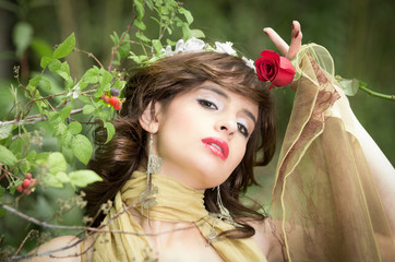 Obraz na płótnie Canvas Fashion portrait, beautiful Woman with berries