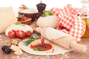 dough pizza with ingredient