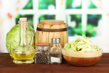 Green cabbage, oil, spices