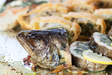 Fish head