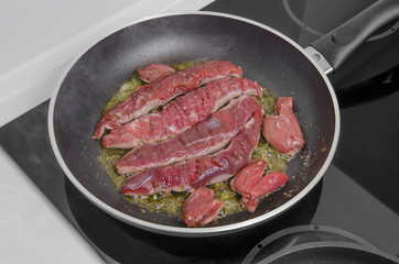 Lammfilet in Pfanne braten 3