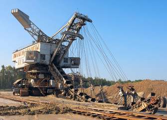 Mine machine